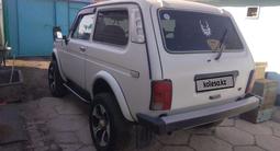 ВАЗ (Lada) Lada 2121 1998 годаүшін1 543 210 тг. в Усть-Каменогорск – фото 2