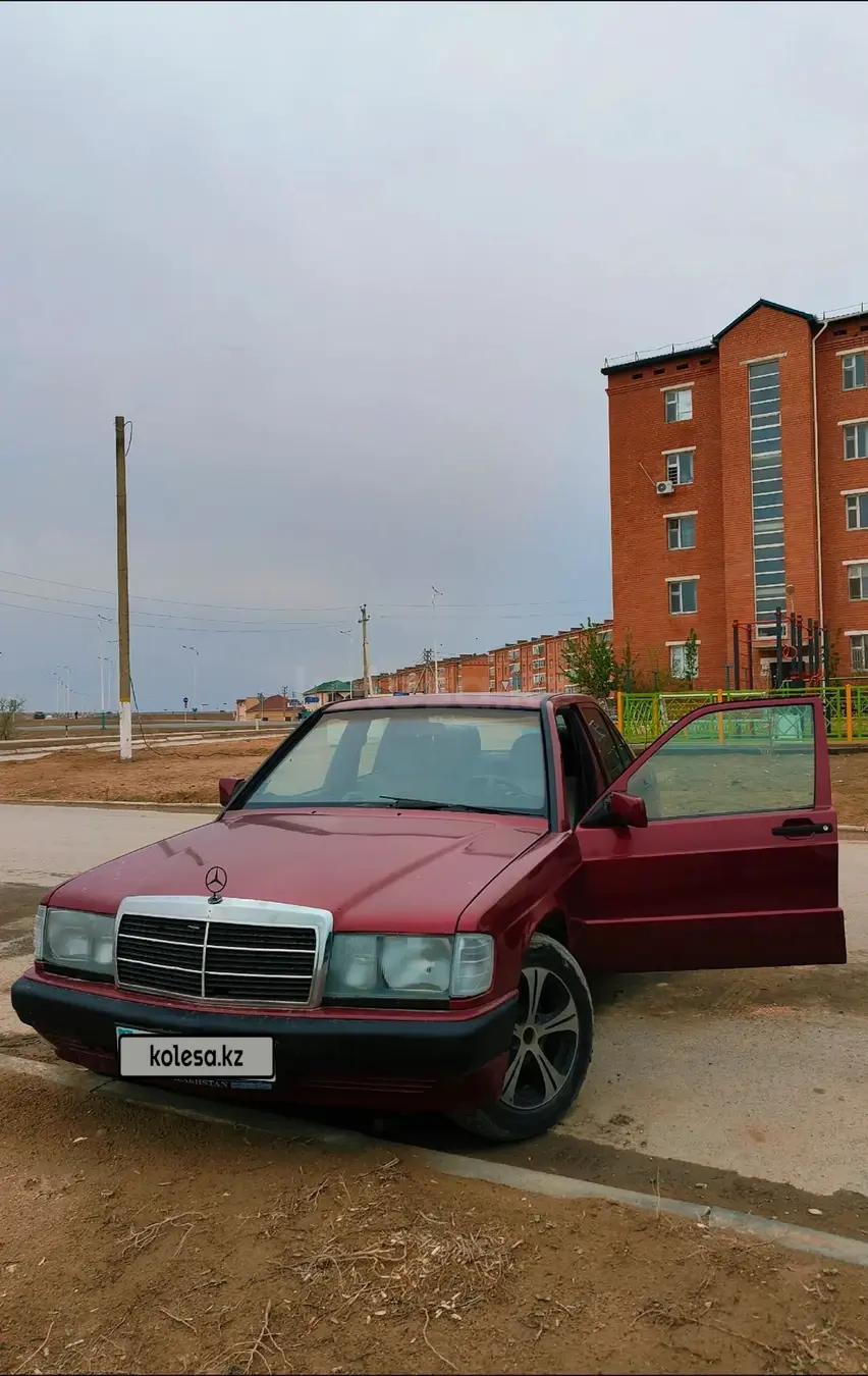 Mercedes-Benz 190, 1992