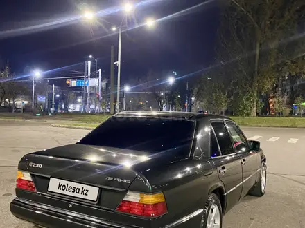 Mercedes-Benz E 230 1991 года за 2 000 000 тг. в Алматы – фото 6