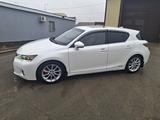 Lexus CT 200h 2013 года за 6 000 000 тг. в Атырау