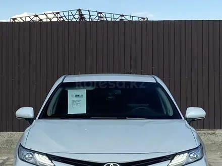 Toyota Camry 2019 года за 15 000 000 тг. в Жанаозен