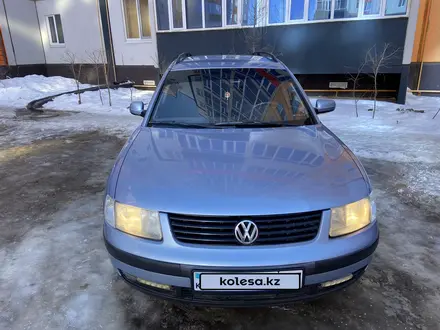 Volkswagen Passat 1997 годаүшін2 400 000 тг. в Уральск