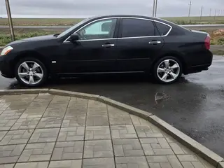 Infiniti m35, 2007