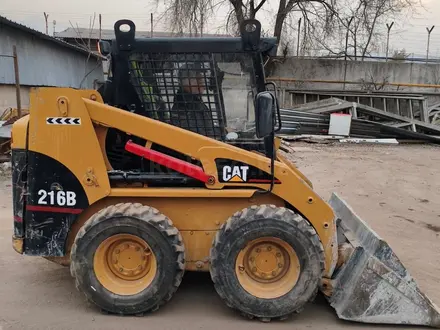 Caterpillar  216B 2009 года за 7 700 000 тг. в Алматы