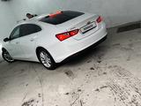 Chevrolet Malibu 2017 годаfor7 200 000 тг. в Астана – фото 3