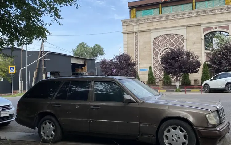 Mercedes-Benz E 230 1989 года за 600 000 тг. в Алматы