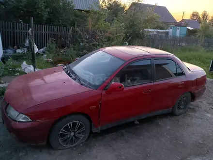 Mitsubishi Carisma 1997 года за 500 000 тг. в Усть-Каменогорск – фото 3