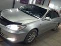 Toyota Camry 2004 года за 5 000 000 тг. в Актобе – фото 11