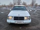 Mercedes-Benz E 200 1990 года за 1 000 000 тг. в Караганда