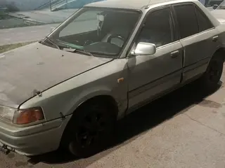 Mazda 323