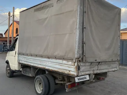 ГАЗ ГАЗель 2000 года за 2 500 000 тг. в Караганда – фото 2