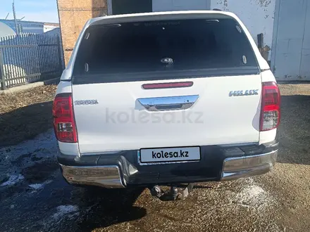 Toyota Hilux 2019 года за 17 500 000 тг. в Усть-Каменогорск – фото 2