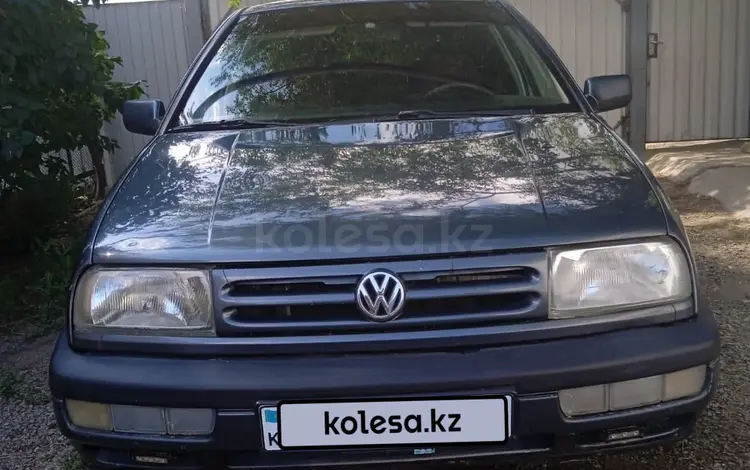 Volkswagen Vento 1995 годаүшін1 800 000 тг. в Актобе