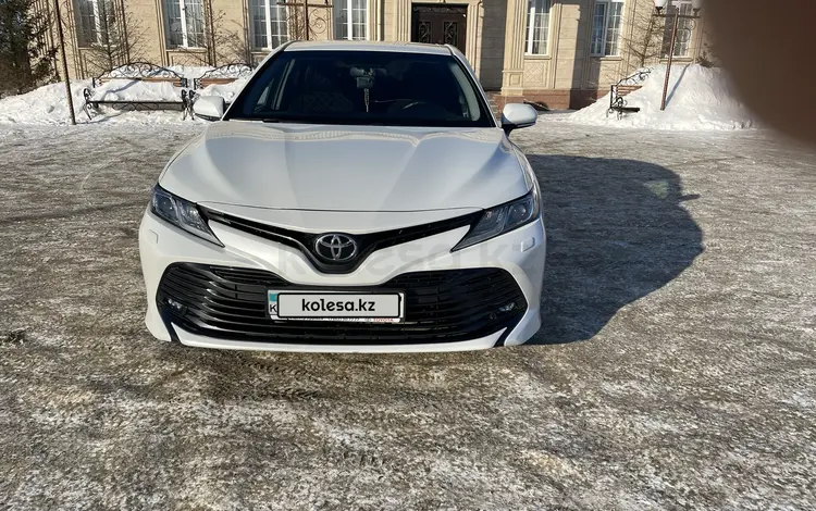 Toyota Camry 2018 годаүшін13 500 000 тг. в Уральск