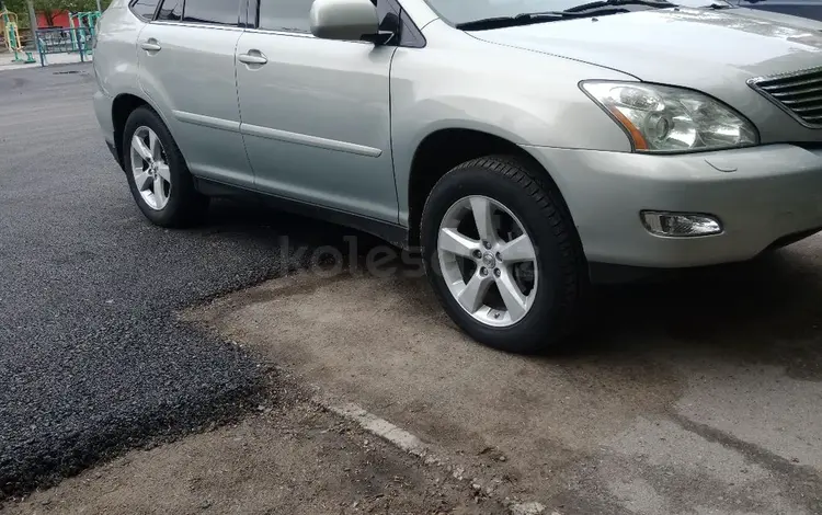 Lexus RX 330 2004 годаүшін7 650 000 тг. в Семей