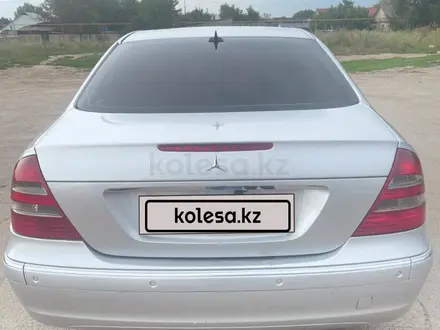 Mercedes-Benz E 320 2004 года за 6 000 000 тг. в Алматы – фото 5