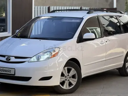 Toyota Sienna 2009 года за 7 500 000 тг. в Атырау – фото 3