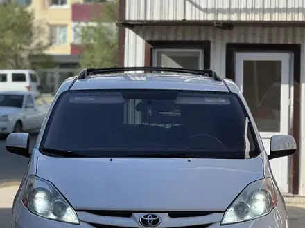 Toyota Sienna 2009 года за 7 500 000 тг. в Атырау – фото 2