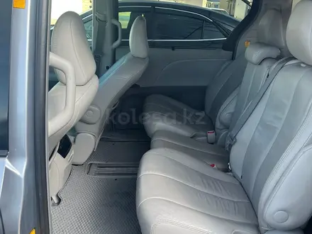 Toyota Sienna 2013 года за 12 500 000 тг. в Актау – фото 5