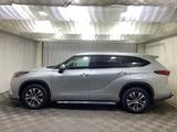 Toyota Highlander Luxe 2022 года за 18 200 000 тг. в Алматы – фото 3