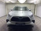 Toyota Highlander Luxe 2022 года за 18 200 000 тг. в Алматы – фото 5