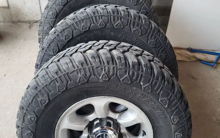 R15 Mitsubishi 31.10.5r15 M/T за 210 000 тг. в Алматы