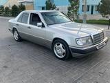 Mercedes-Benz E 200 1993 годаfor1 650 000 тг. в Туркестан