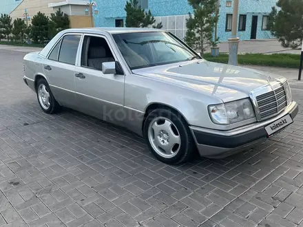 Mercedes-Benz E 200 1993 года за 1 650 000 тг. в Туркестан