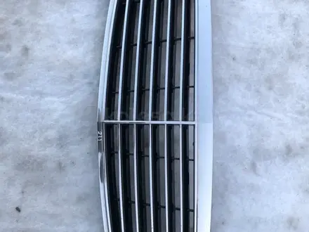 Решетка радиатора облицовка W211үшін38 000 тг. в Шымкент