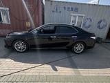 Toyota Camry 2019 годаүшін10 900 000 тг. в Астана – фото 4