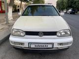 Volkswagen Golf 2002 года за 2 650 000 тг. в Шымкент