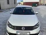 Volkswagen Polo 2016 годаүшін5 000 000 тг. в Сатпаев – фото 4