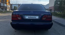 Mercedes-Benz E 280 1999 года за 2 800 000 тг. в Актобе – фото 4