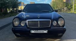 Mercedes-Benz E 280 1999 года за 2 800 000 тг. в Актобе