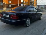 Mercedes-Benz E 280 1999 годаүшін2 800 000 тг. в Актобе – фото 3