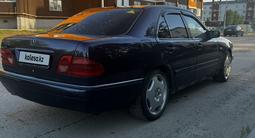 Mercedes-Benz E 280 1999 года за 2 800 000 тг. в Актобе – фото 3