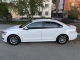Volkswagen Passat 2011 годаүшін5 500 000 тг. в Семей – фото 4