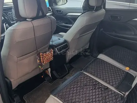 Toyota Highlander 2016 года за 15 500 000 тг. в Астана – фото 7