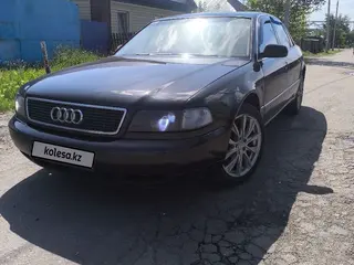 Audi A8, 1995
