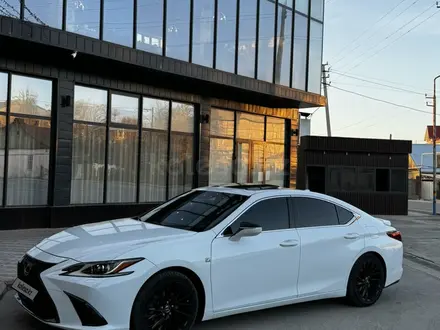 Lexus LS 350 2018 года за 25 000 000 тг. в Шымкент