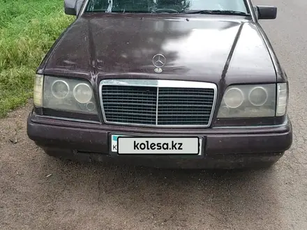 Mercedes-Benz E 200 1994 года за 1 000 000 тг. в Мерке – фото 2