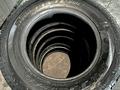 Резина Bridgestone Duller A/T 001 265/65/R17 за 50 000 тг. в Алматы – фото 2