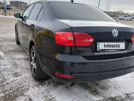 Volkswagen Jetta 2013 года за 5 600 000 тг. в Актобе – фото 6