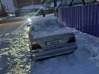 Mercedes-Benz E 280