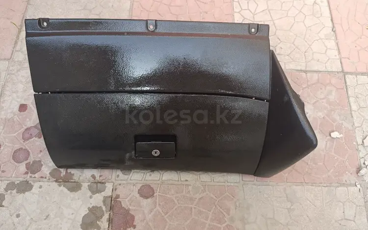 Бардачок за 30 000 тг. в Алматы