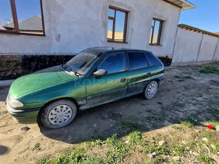 Opel Astra 1996 года за 1 100 000 тг. в Туркестан – фото 2