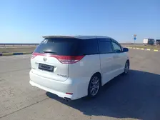Toyota Estima, 2006