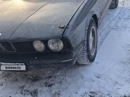 BMW 520 1988 года за 570 000 тг. в Астана – фото 2
