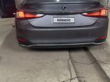 Lexus ES 300h 2021 года за 16 500 000 тг. в Жанаозен – фото 2