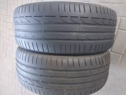 235.45.R19-есть пара Bridgestone Potenza s001 за 50 000 тг. в Алматы – фото 3